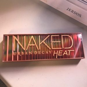 Urban Decay Naked Heat Palette